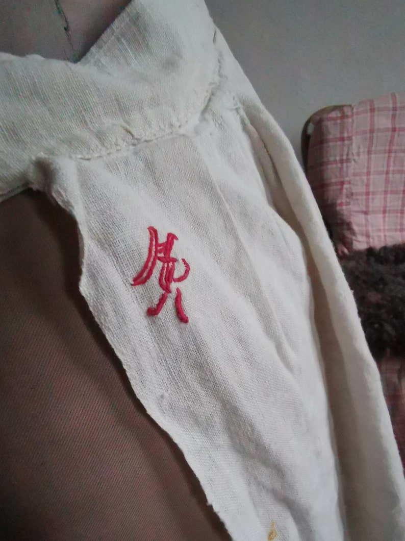 old kitchen apron linen with monogram HR