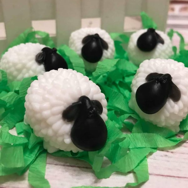 5 cute sheeps soap kids set, kids party. sheeps favors mini soaps set, kids guest favors sheeps soap, kids baby shower sheeps gift soap
