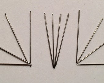 Cross stitch/ embroidery needles bulk packed! 1 dozen steel blunt tip needles only 1.75!!  Sizes 22, 24, 26!!