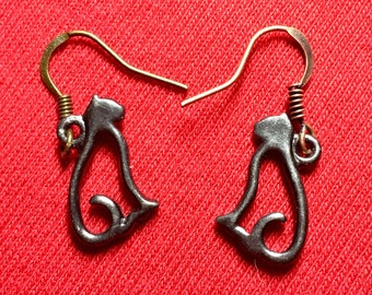 Openwork Black Metal Cat Earrings - Pierced Ears