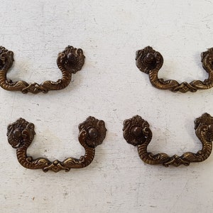 4 vintage swing handles for furniture drawers, dressers Old drawer pull Brass / Bronze Casting with swans