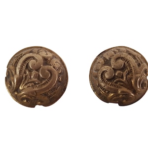 Vintage pair of furniture handles with point attachment. Round handle. Bronze drawer/door handle.