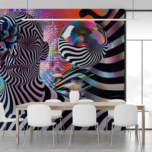 Puede incluir: Mural de arte digital abstracto que presenta un rostro humano con rayas de cebra y un diseño colorido y arremolinado. La obra de arte incluye una esfera con reflejos de arcoíris y se exhibe en un comedor con una mesa de madera y sillas blancas.