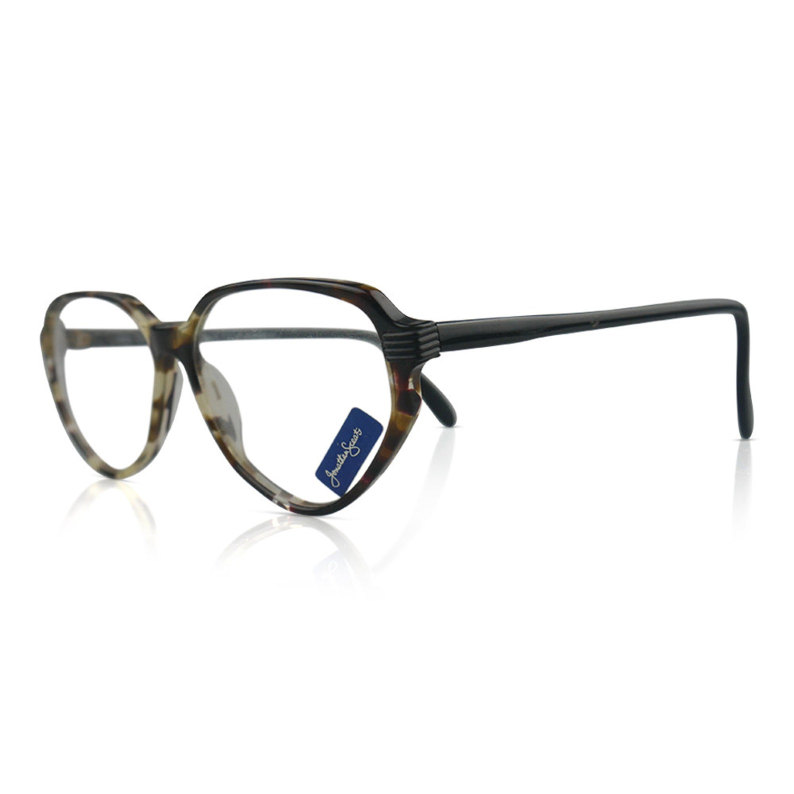 jono hennessy eyewear