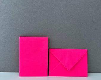 5 C6-enveloppen, neonroze