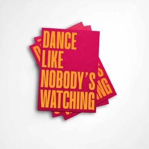 Carte postale DANCE LIKE .... Carte A6, néon, carte de vœux, carte de félicitations, déclaration, typographie, design, fabriqué en Allemagne