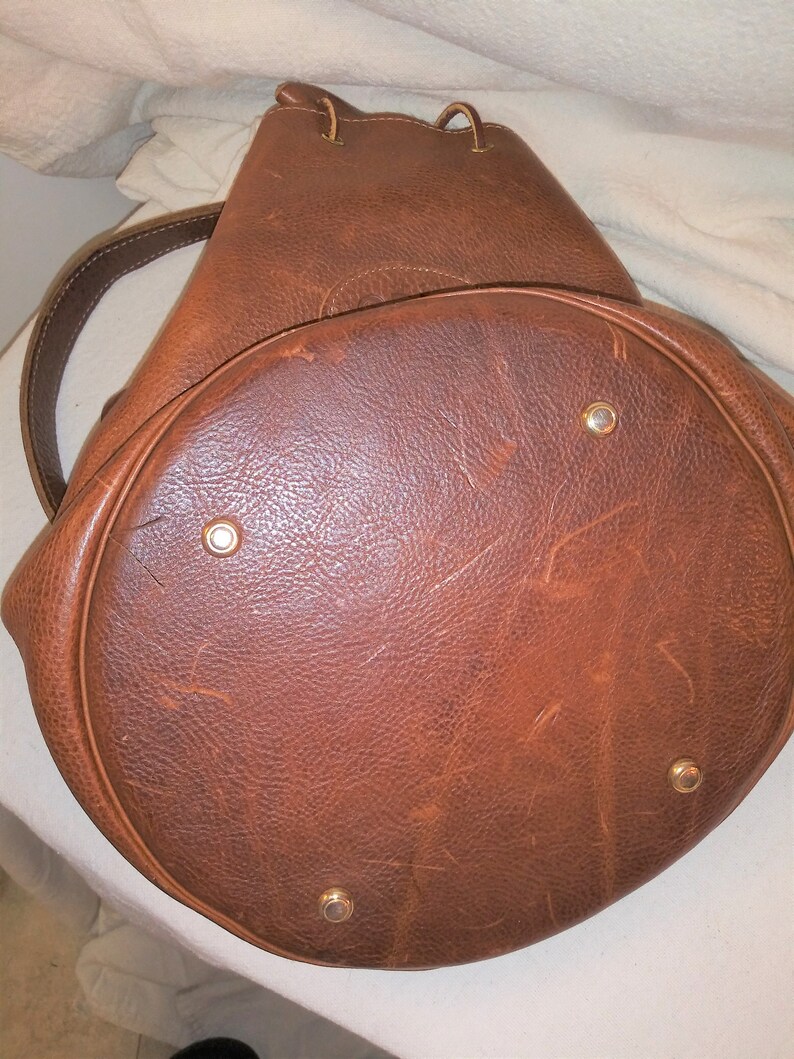 orvis leather bag