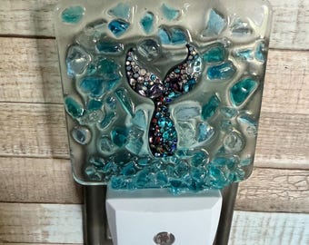 Beach Nightlight: Resin, Crushed Glass, Shells & Jeweled Mermaid Tail