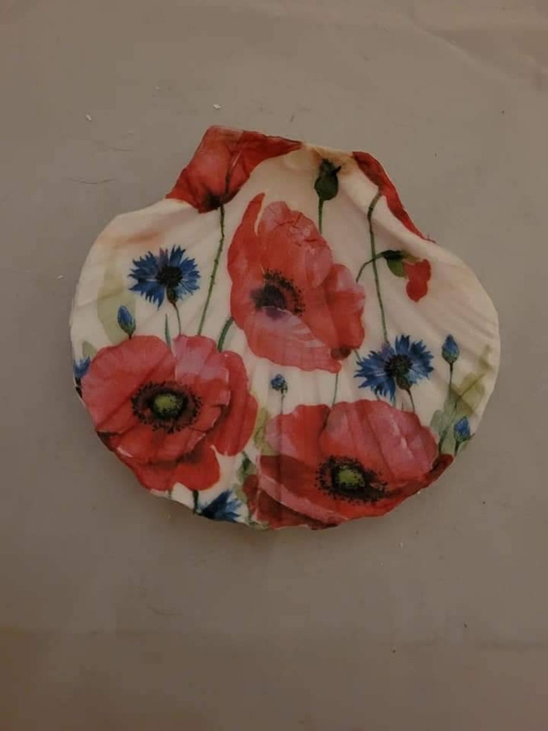 Poppies Shell Decoration Shell Art Decoupaged scallop shell Trinket Dish Ring Holder Party Favors Shell Art Candle Holder