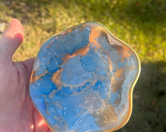 Alcohol ink jewelry tray, porcelain tray, alcohol ink art,  porcelain ring dish, trinket tray, colorful ring dish, blue ring dish