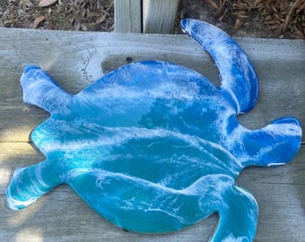 Resin Sea Turtle Wall Art: Ocean Wave Beach Decor
