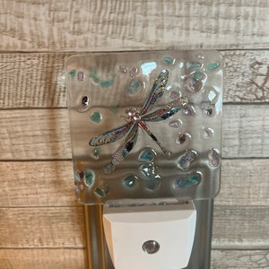 Dragonfly nightlight, Nightlight with Dragonfly, Dragonfly decor, Dragonfly light, Dragonfly night light, Glass Dragonfly image 7