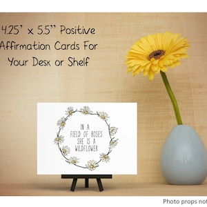 Cartes de bureau à affirmation positive avec support en métal ou en bois, fleurs avec message inspirant, joli accessoire de bureau, cadeau idéal pour femme