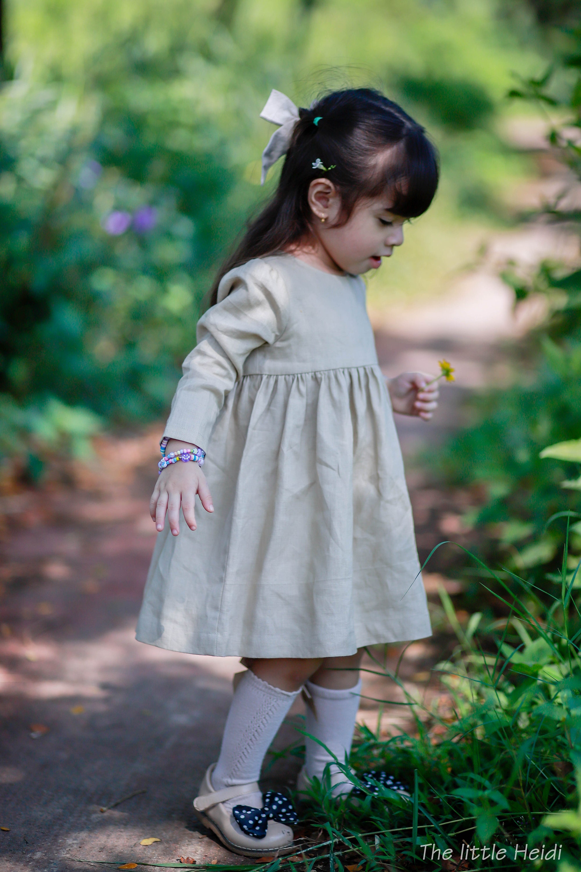 Beige linen dress/Baby linen dress/ Flower girl dress/ Linen girl dress/ Wedding dress for baby