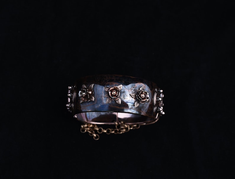 Forge Blackened with Coal Red Copper Roses ChokerCollar