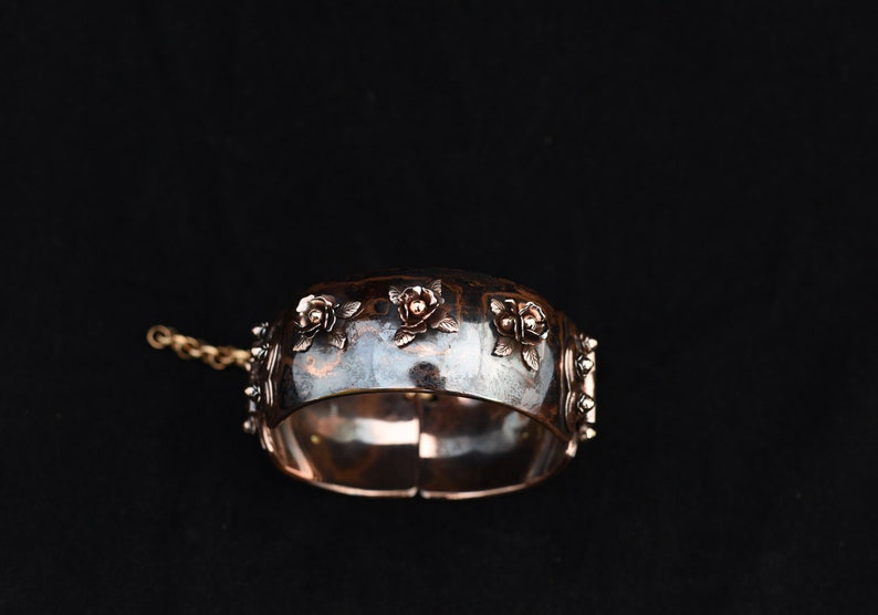 Forge Blackened with Coal Red Copper Roses ChokerCollar