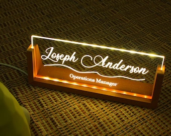 Beleuchtete Büro Dekor Geschenke - Personalisierte Namensschild für Schreibtisch - Namensschild Zeichen - Schreibtisch Acryl Plakette - Neuer Job Geschenk