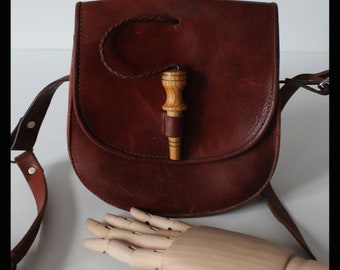 Vintage 80s leather Moroccan shoulder ethnic bag ,brown leather bag,oriental bag, handmade souldebag, crossbody bag, festival bag,