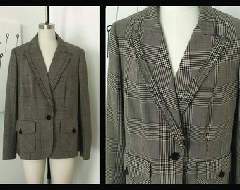 Vintage 90s Gianfranco Ferre blazer, Red label jacket,wool,size Eu-46,size US 16,classical,beige and brown,checkered,classic,elegant