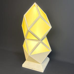 Diamond Beam – Modern Geometric Outdoor Lamp