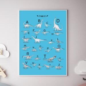 Blau Alphabet Dinosaurier zu drucken, Portrait ABC Poster, Kindergarten Alphabet Wand Kunst, Klassenzimmer Dekor, Dinosaurier jungen Schlafzimmer Wandkunst, druckbare