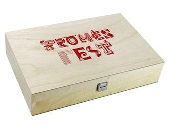 Gift box with hinged lid - Christmas - Wooden box casket - transparent lacquered + imprint MERRY CHRISTMAS - Gift packaging