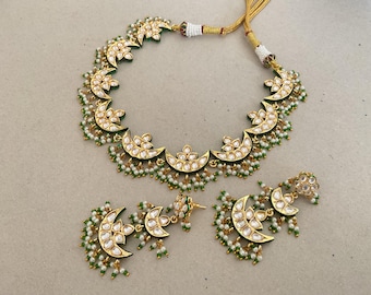 Minimal kundan choker set
