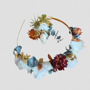 Preserved dried flower crown and matching buttonhole