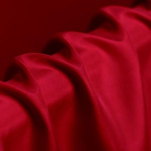 100% pure silk 8mm silk habotai  fabric red color silk fabric 114cm width for dress, shirts, DIY handmade, linging silk fabric