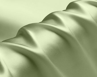 Green 16mm Mulberry Silk Satin Fabric, 45" Wide, By The Yard