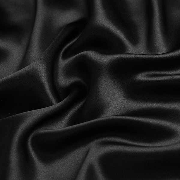 Tissu en satin de soie 19mm couleur noire 100% soie pour chemises habillées, pyjamas, robe de soirée, bricolage fait main, vente par cour, fabriqué en Chine