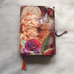 ein medium handgemachtes Tagebuch Skizzenbuch Gartenbuch Reisetagebuch mixed media Blumen Garten Schmetterling OOAK kleines Geschenk