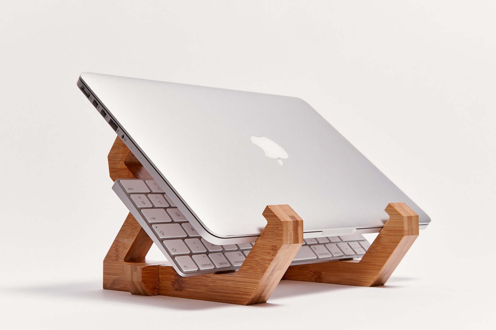 Laptop MacBook Wood Stand Ergonomic Computer Holder, Woodworking