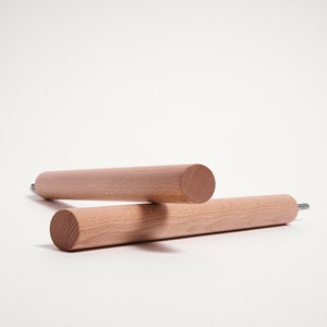The BOTL Amsterdam #3 is a bike hanger that allow you to mount your bike on the wall. It has a minimalistic design and saves you space.