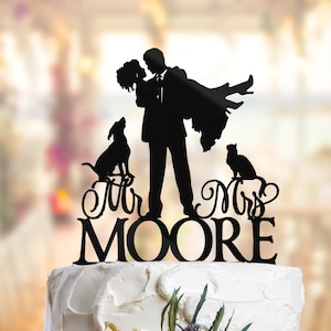 Wedding Cake Topper With Dog and Cat, Groom Holds Bride, Cake Topper With Dog, Dog Wedding Cake Toppers , Wedding Topper With Dog, PR064