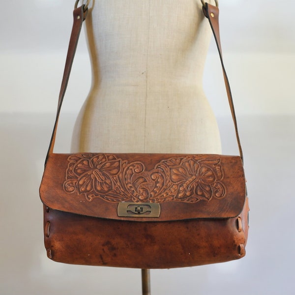 Amazing Vintage Large Tooled Floral Leather Shoulder Bag l Hippie Boho Festival Cross Body Embossed Leather Bag