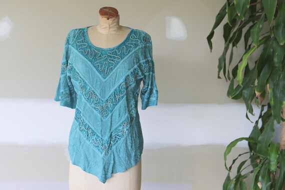 Vintage Boho Velvet Embroidered Blouse - image 1