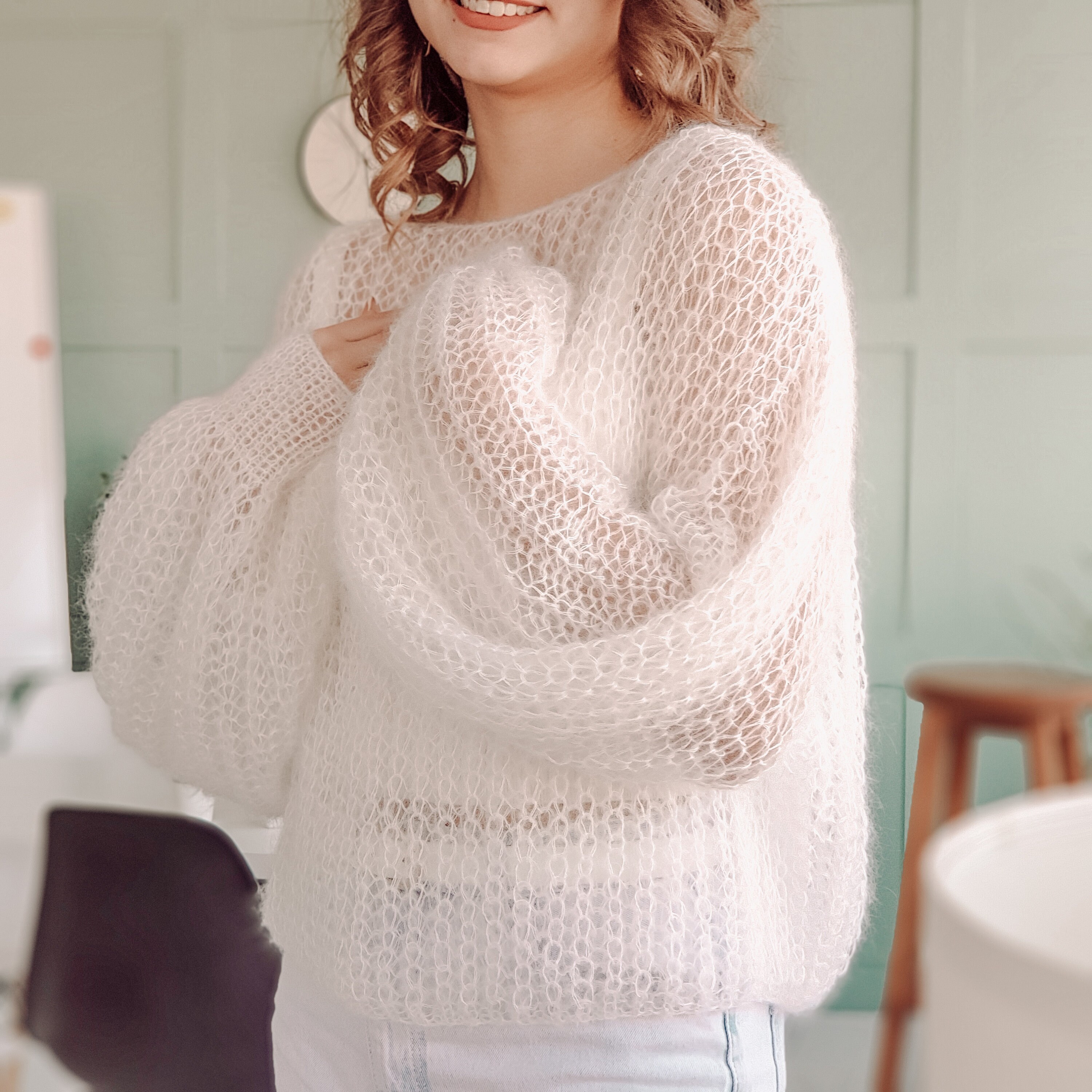 Romantic Wedding showl sweater Bridal sweater for wedding dress, mohair sweater, white wedding cover up Knitted bridal wrap, shrug