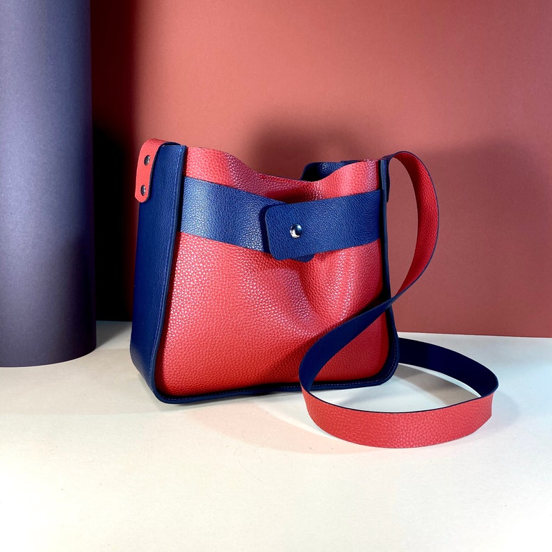Handmade leather tote bag Crossbody doubleface leather tote Leather tote bag women Red and Blue Leather Tote Woman Summer tote bag image 3