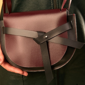 Burgundy leather purse, Leather shoulder bag, Handmade crossbody bag, Burgundy and grey leather saddle bag, Bag in the shape of a horseshoe