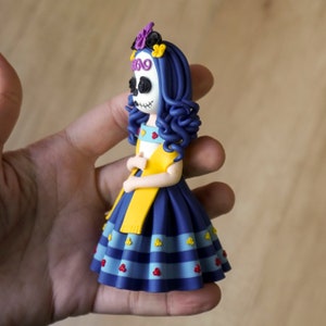 Polymer clay calavera figurine, Dia de muertos art doll, Mexican tradition inspired figurine, Handmade Calavera Catrina image 5