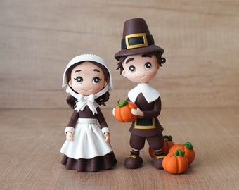 Thanksgiving poylmer clay decor, Pilgrim couple figurine, Handmade thanksgiving decoration