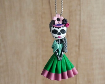 Dia de muertos calavera necklace, Polymer clay skeleton woman figure, Calavera Catrina, Mexican tradition inspired jewelry