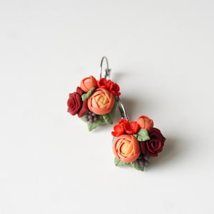 ポリマークレイの花束ジュエリー、バラ、シャクヤク、アネモネの花束イヤリング、手作りのロマンチックな花のイヤリング