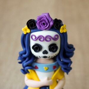 Polymer clay calavera figurine, Dia de muertos art doll, Mexican tradition inspired figurine, Handmade Calavera Catrina image 8