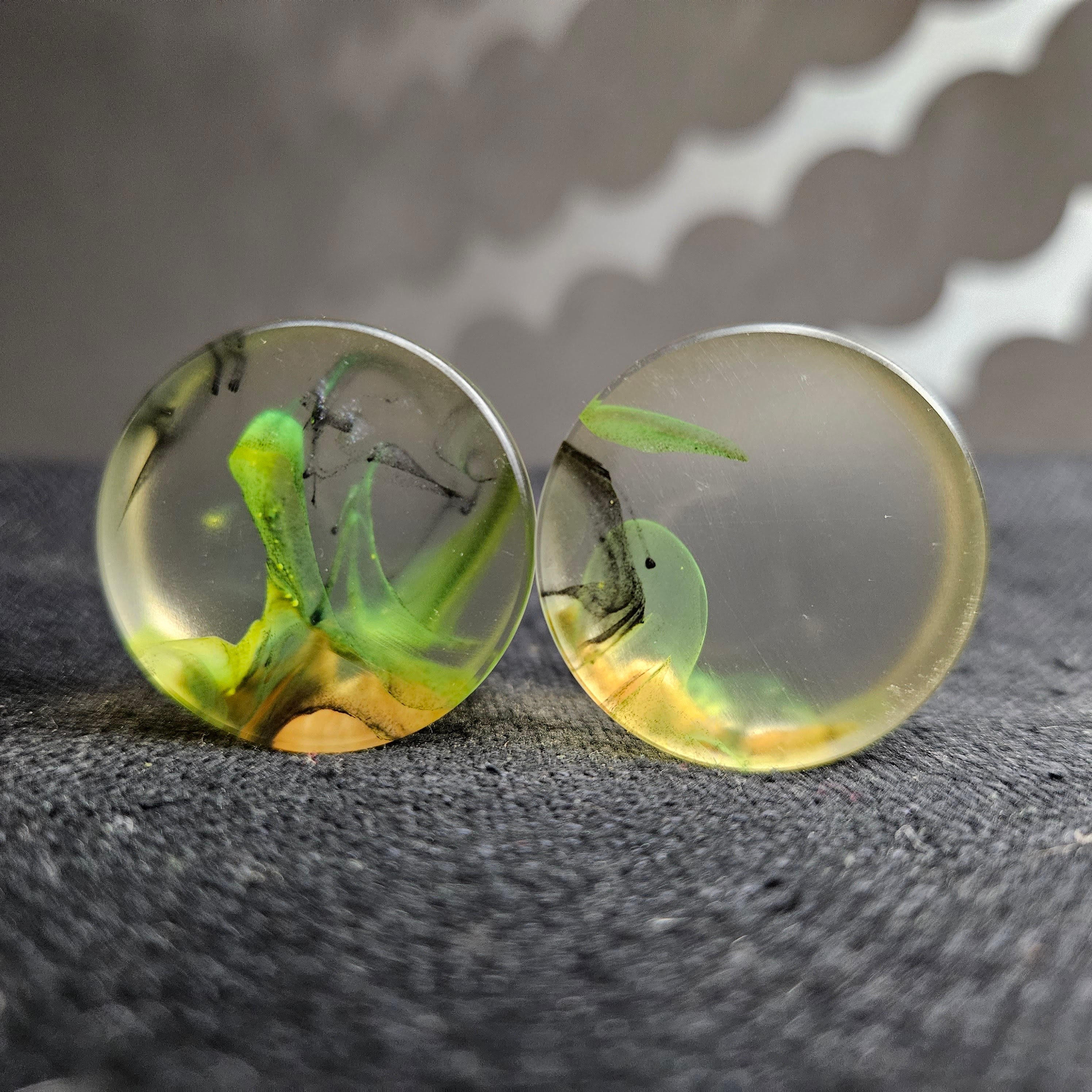 Resin shop ear plugs