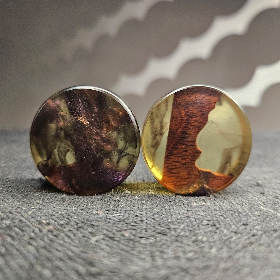 30mm Walnut and Epoxy Resin Ear Plug Gauged Jewelry Etsy