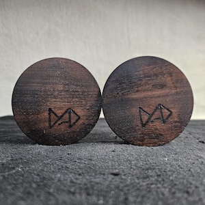 70mm Dad&#39;s Walnut Wood Ear Plug Gauged Jewelry