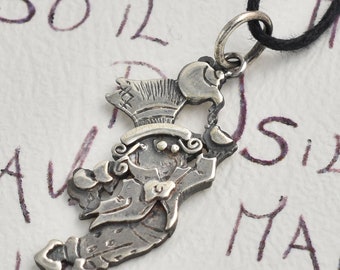 mad hatter pendant