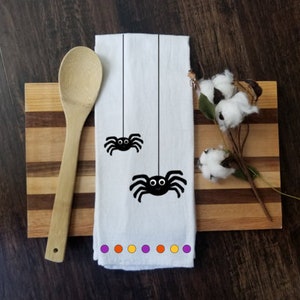 Halloween Tea Towel, Halloween Flour Sack Towel, Spider Decor, Fall Tea Towel, Halloween Decor, Kitchen Décor